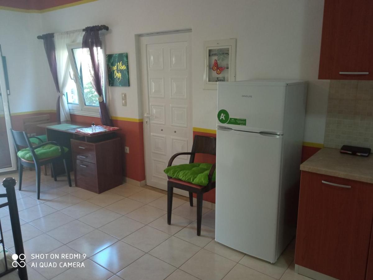 S.D Apartment 2 Lavrion Bagian luar foto